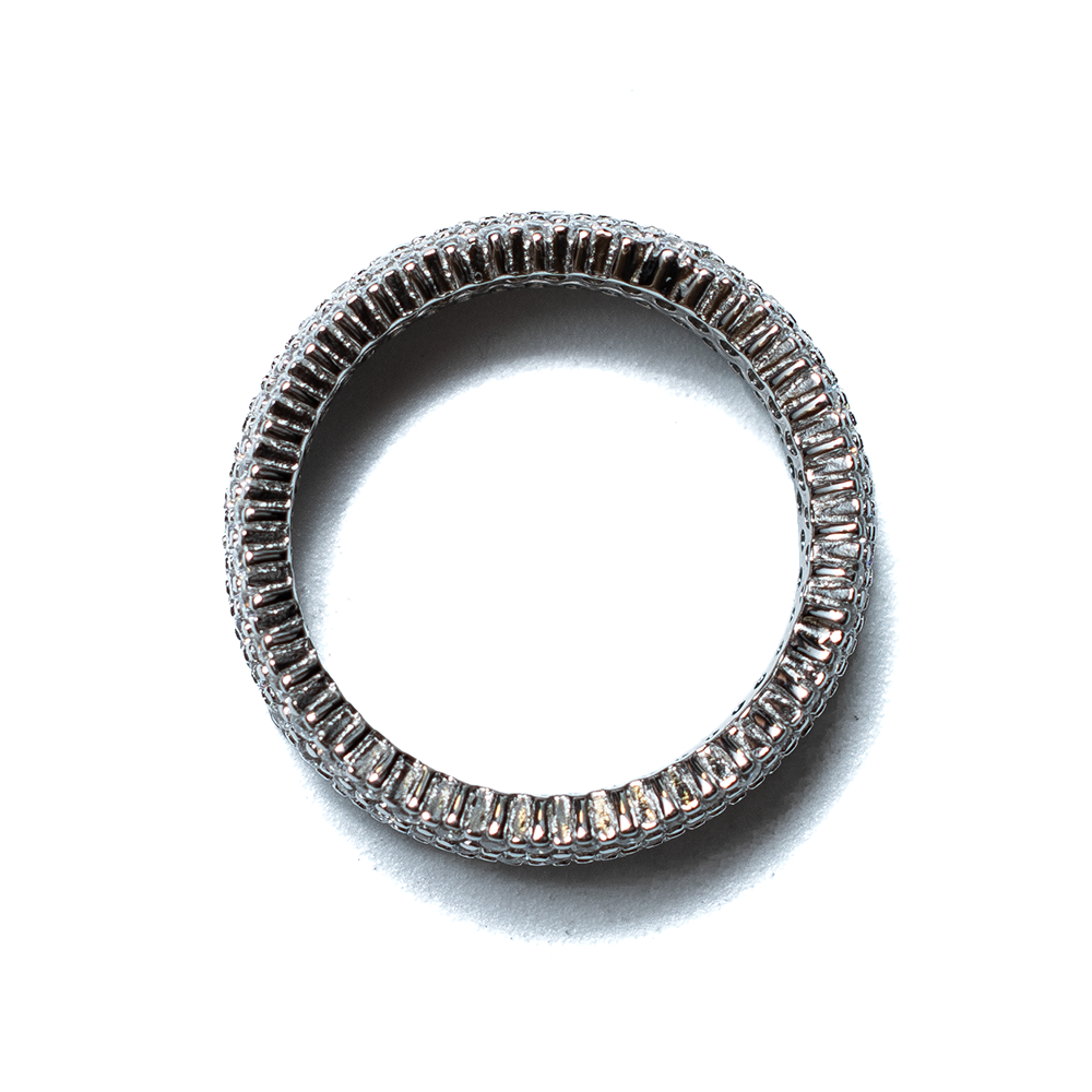 ANILLO CON ZIRCONIAS
