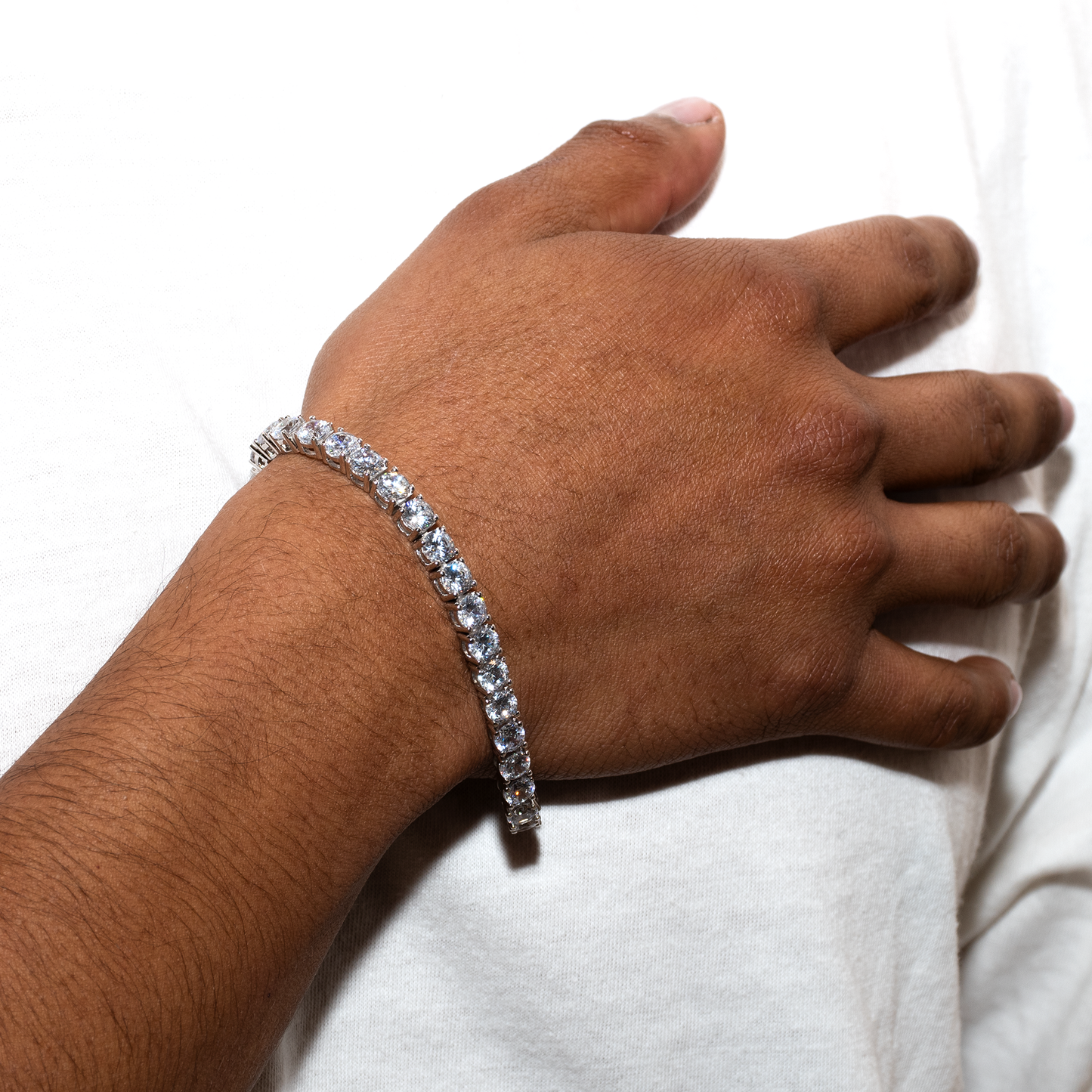 PULSO TENNIS CON ZIRCONIAS